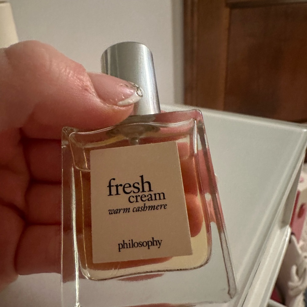 fresh cream warm cashmere perfume
